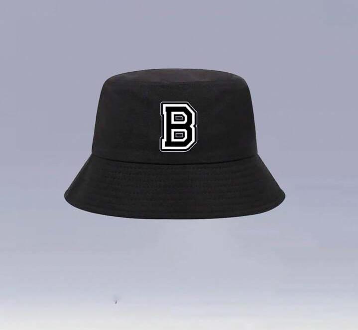 1 pieza Sombrero de cubo personalizado de 26 letras para niños unisex, sombrero de protección solar para exterior de moda, adecuado para combinar con atuendos diarios de primavera/verano, excelente para regalo de cumpleaños u ocasiones festivas